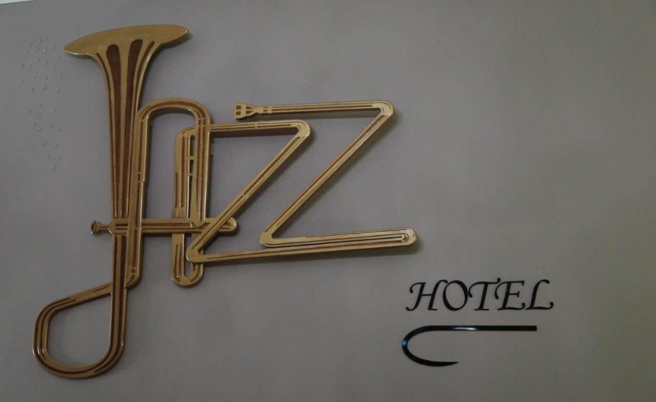 Le Jazz Hotel Kuwait City Exterior photo