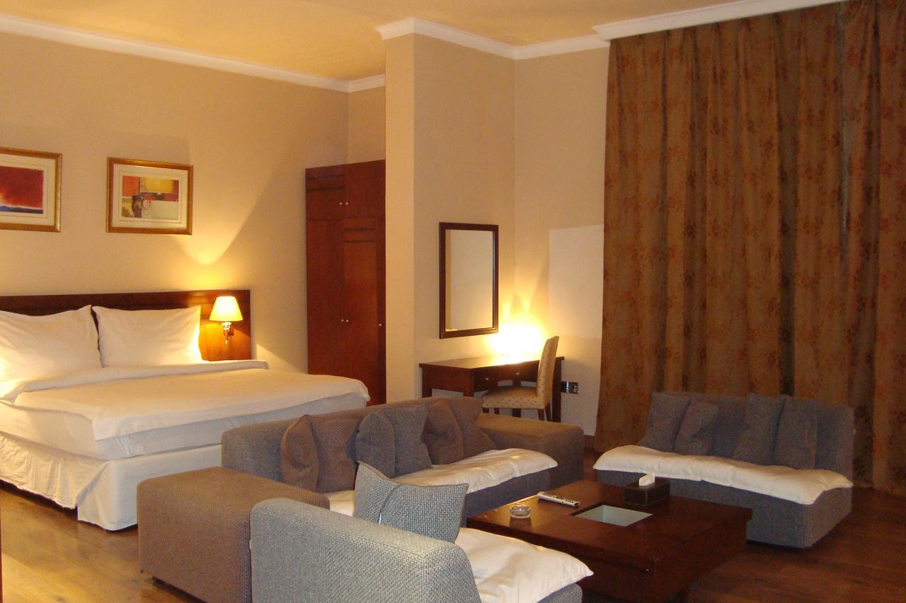 Le Jazz Hotel Kuwait City Exterior photo